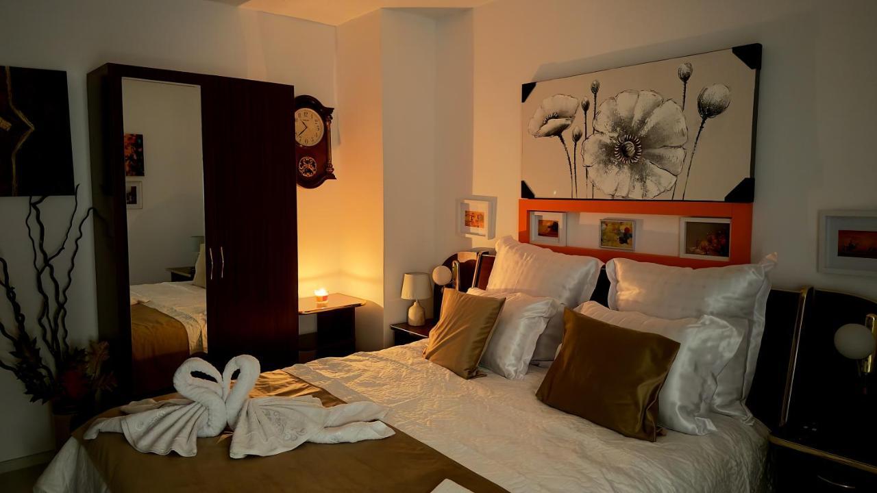 Casa Mina Hotel Busteni Ngoại thất bức ảnh